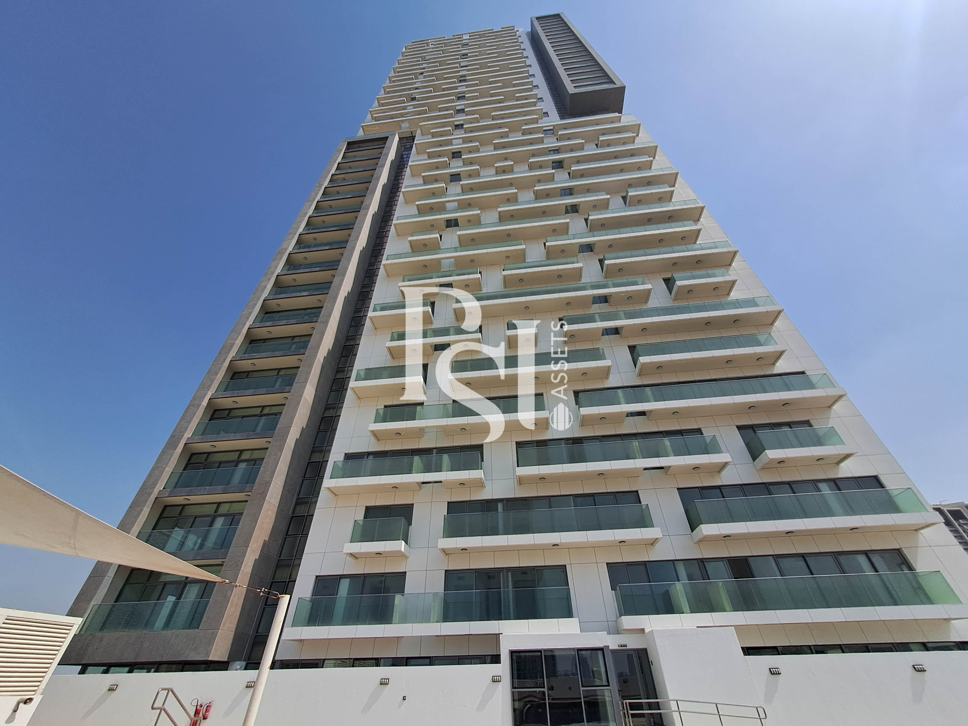 High Floor | Stunning View | Up to 12 Payments